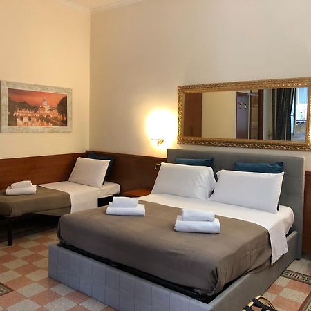 A Rosmini Suites Roma Ngoại thất bức ảnh
